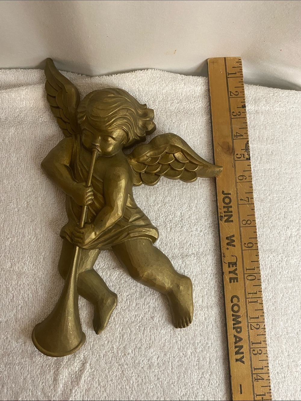 2 VINTAGE matte Gold Angel Cherubs Wall Plaque Hanging syroco - Picture 5 of 6